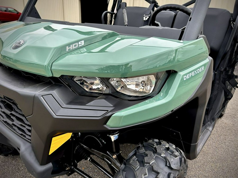 2025 Can-Am™ Defender DPS HD9