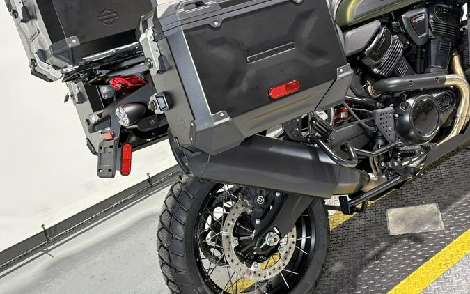 2026 Harley-Davidson® Pan America 1250 Limited Olive Steel Metallic