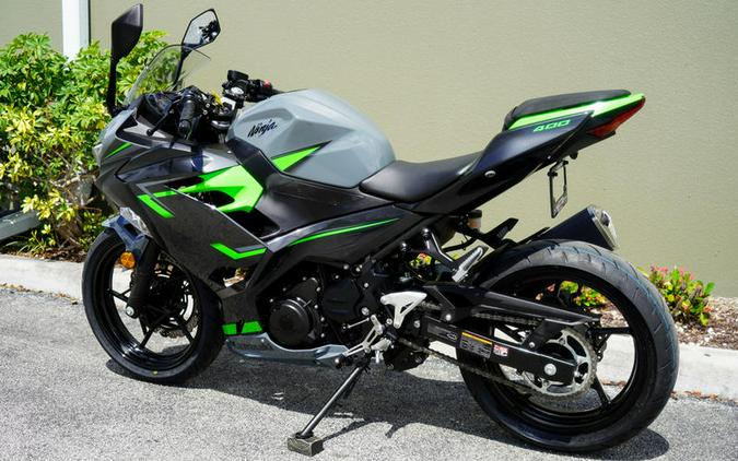 2019 Kawasaki Ninja® 400 ABS Pearl Gray/Metallic Dark Gray