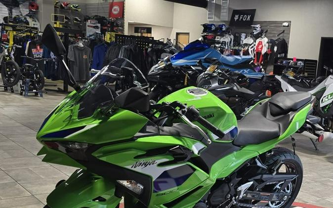 2026 Kawasaki Ninja® 500