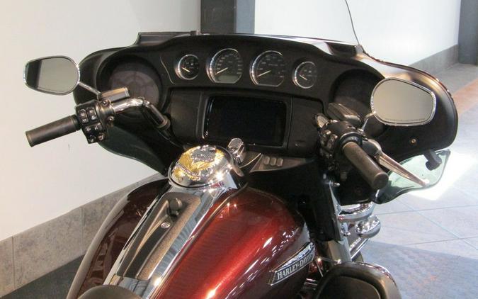 2019 Harley-Davidson® FLHTCUTG - Tri Glide® Ultra