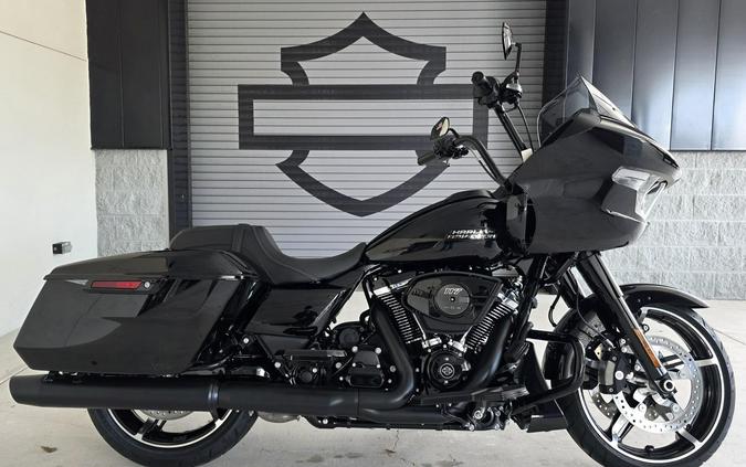 2026 Harley-Davidson® Road Glide® Vivid Black with Black Trim For Sale in Wesley Chapel, FL