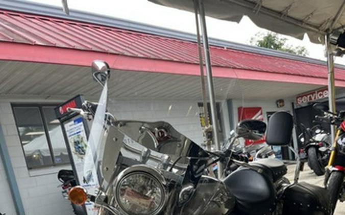 2020 Kawasaki Vulcan 900 Classic LT