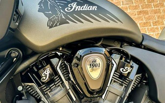 2023 Indian Motorcycle Challenger® Dark Horse®