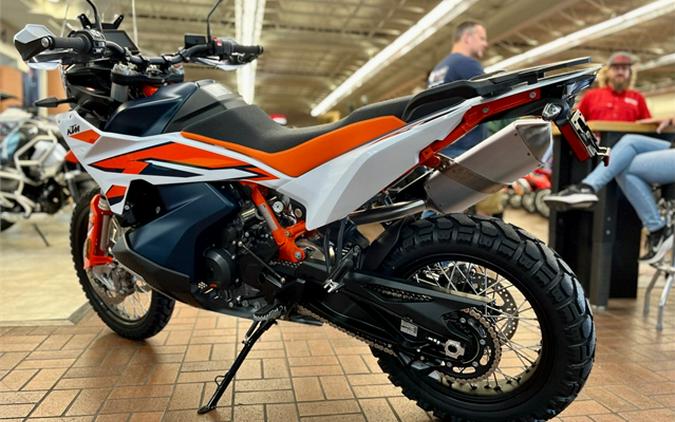 2023 KTM 890 Adventure R