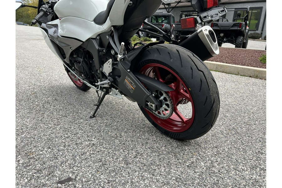 2025 Kawasaki Ninja® ZX-6R ABS