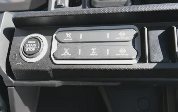 New 2026 CAN-AM DEFENDER MAX LONE STAR HD11