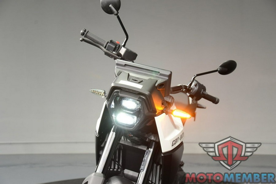 2025 Can-Am Origin White