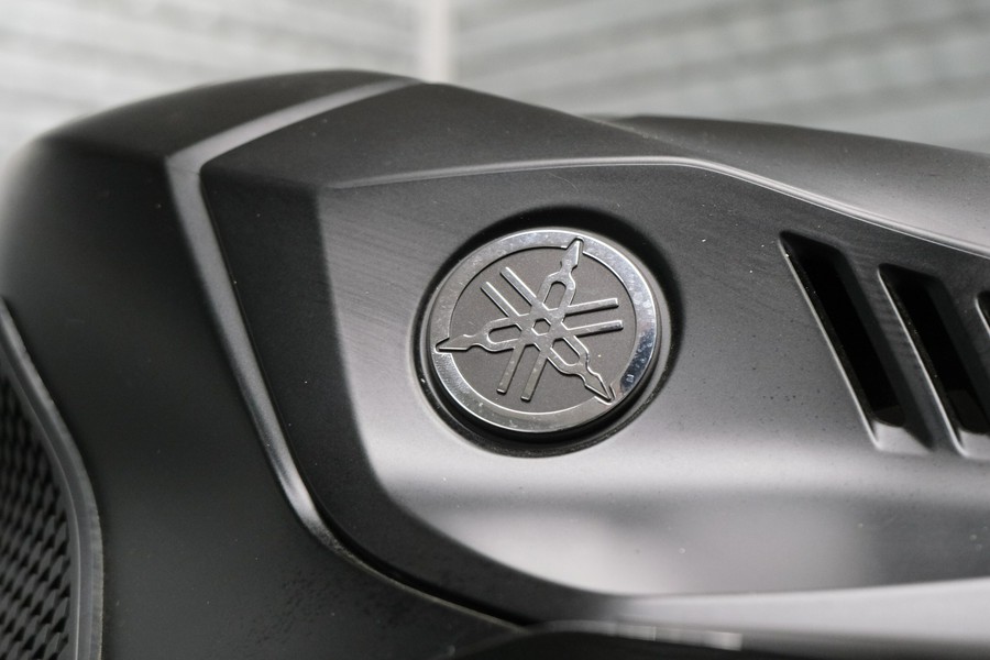 2025 YAMAHA YZFR3 ABS