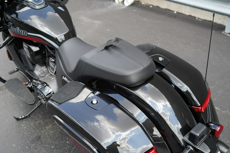 2026 Indian Motorcycle Challenger Dark Horse Signature Series Abyss Metallic / Red Allert
