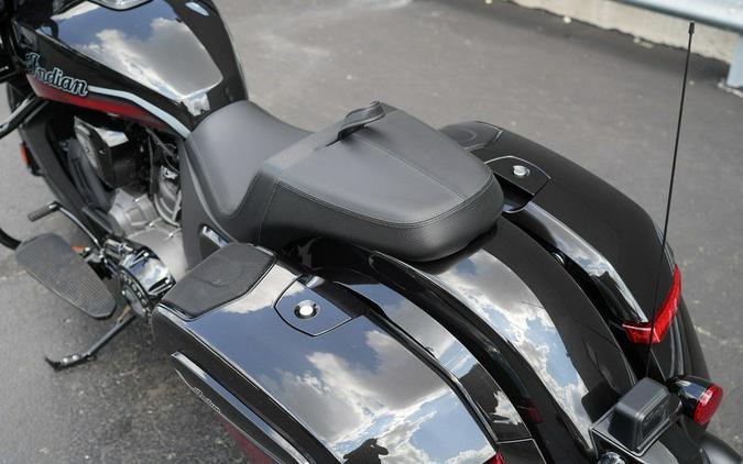2026 Indian Motorcycle Challenger Dark Horse Signature Series Abyss Metallic / Red Allert