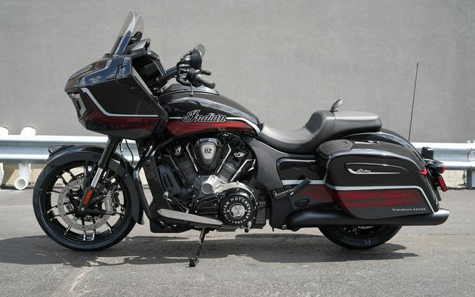 2026 Indian Motorcycle Challenger Dark Horse Signature Series Abyss Metallic / Red Allert