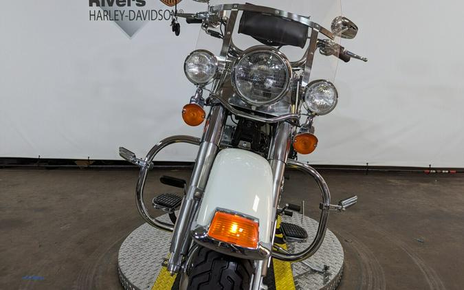 2003 Harley-Davidson Heritage Softail® Classic White Pearl