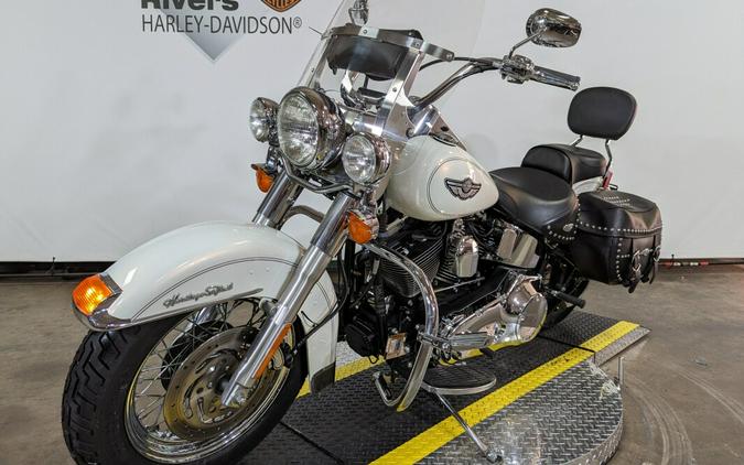 2003 Harley-Davidson Heritage Softail® Classic White Pearl