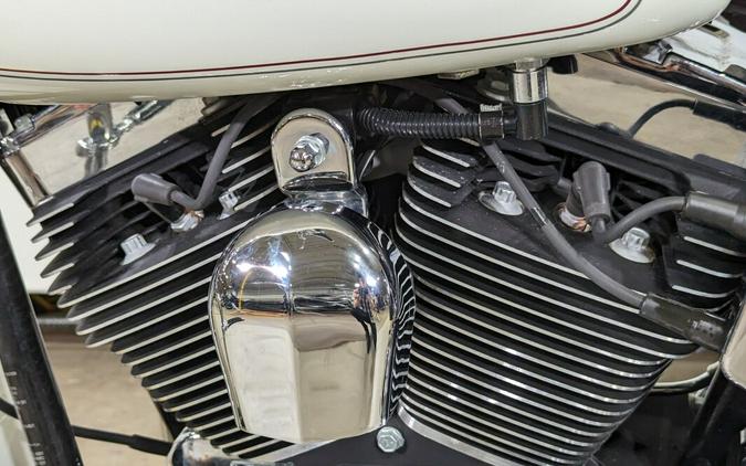 2003 Harley-Davidson Heritage Softail® Classic White Pearl