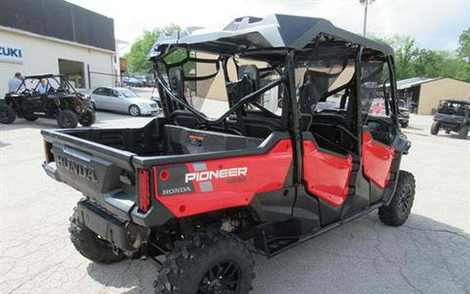 2023 Honda Pioneer 1000-6 Deluxe Crew