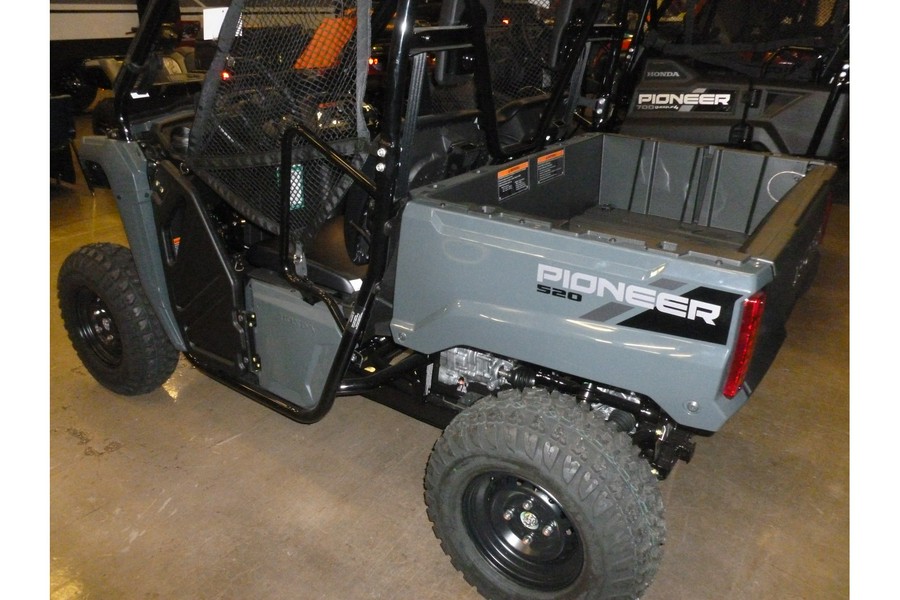 2025 Honda Pioneer 520