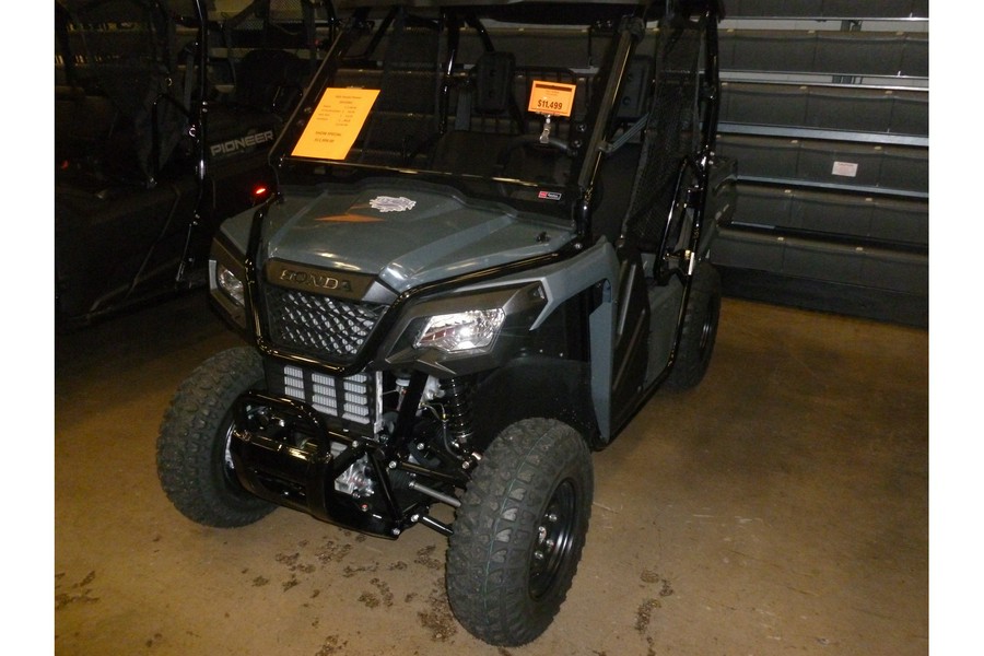 2025 Honda Pioneer 520