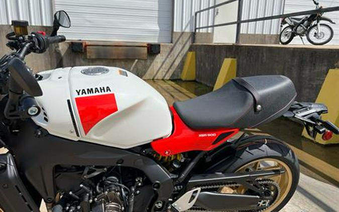 2025 Yamaha XSR900