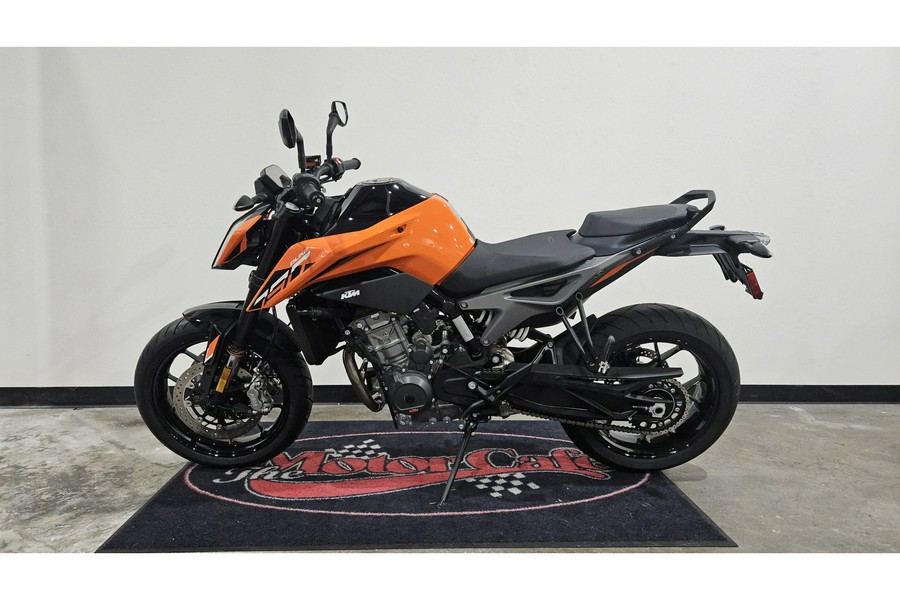 2024 790 Duke - KTM