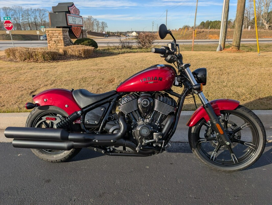 2024 Indian Motorcycle Chief® Dark Horse® Sunset Red Metallic