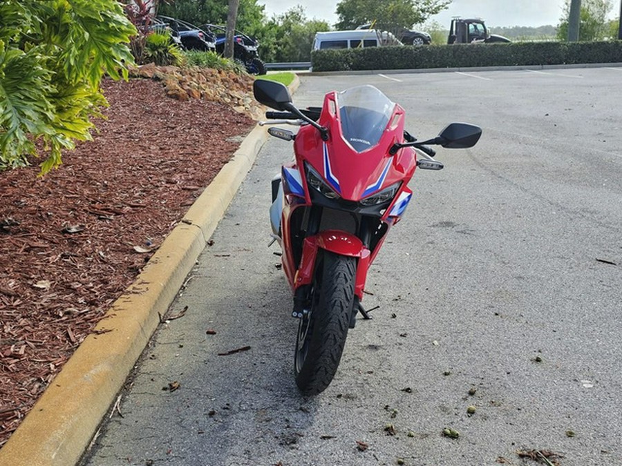 2025 Honda CBR500R