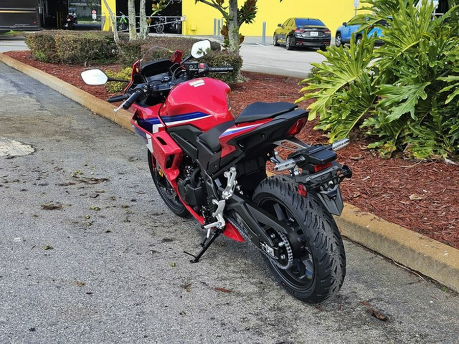 2025 Honda CBR500R