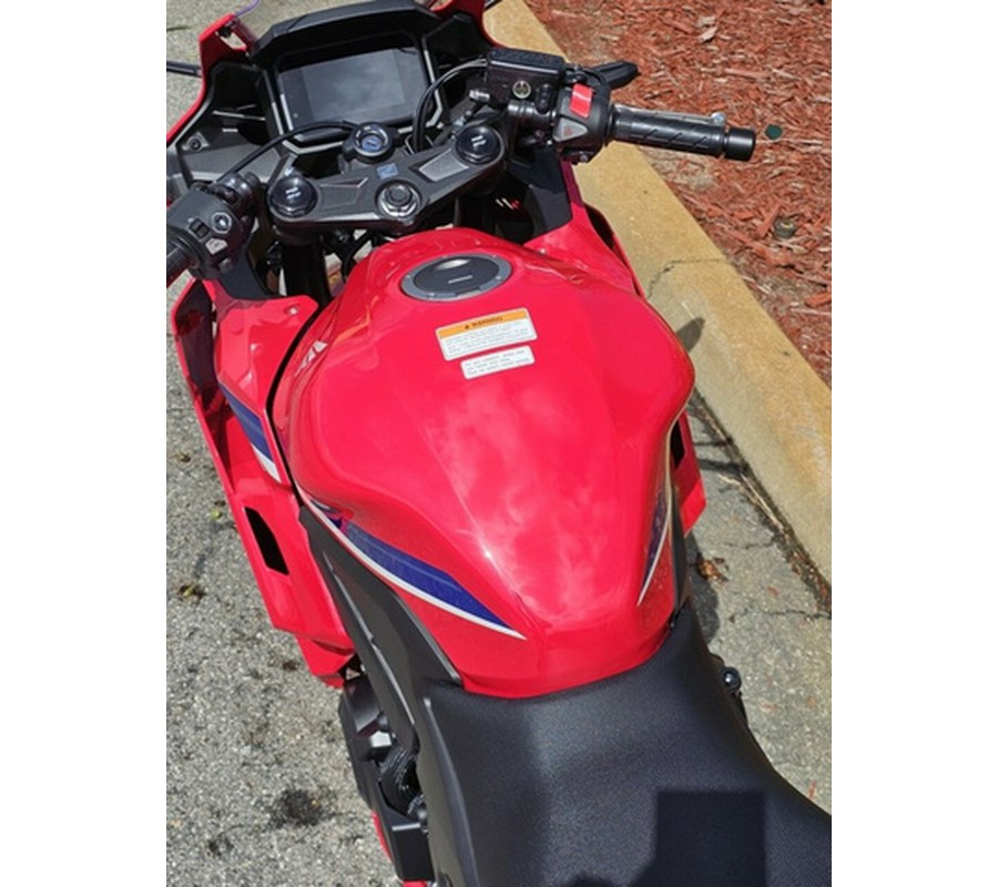 2025 Honda CBR500R