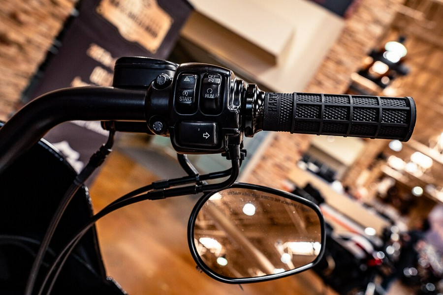 2014 Harley-Davidson Dyna Street Bob