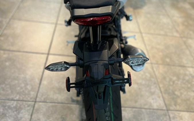 2025 Yamaha MT 10