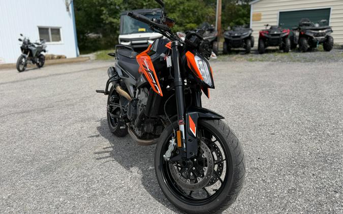 2024 KTM 790 Duke