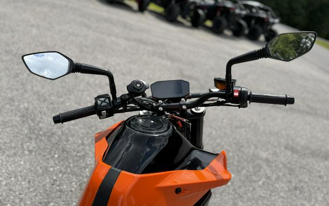 2024 KTM 790 Duke