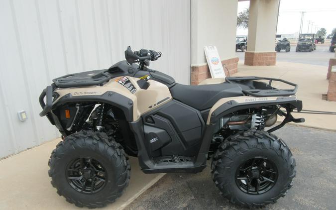 2027 CAN-AM OUTLANDER PRO XT HD7