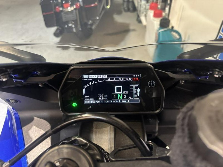 2024 Yamaha YZF-R1