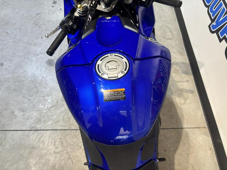 2024 Yamaha YZF-R1
