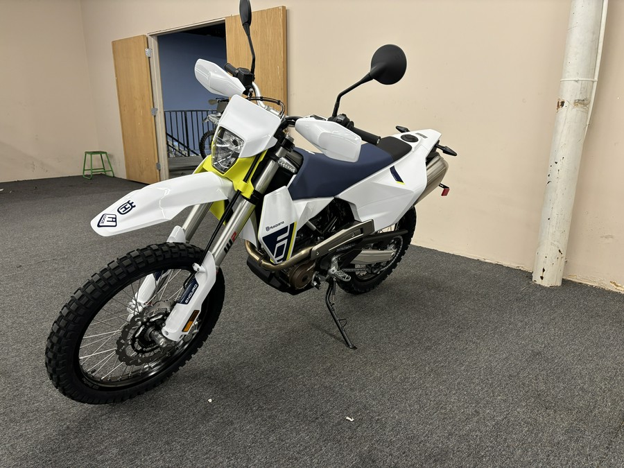 2027 Husqvarna Enduro 701