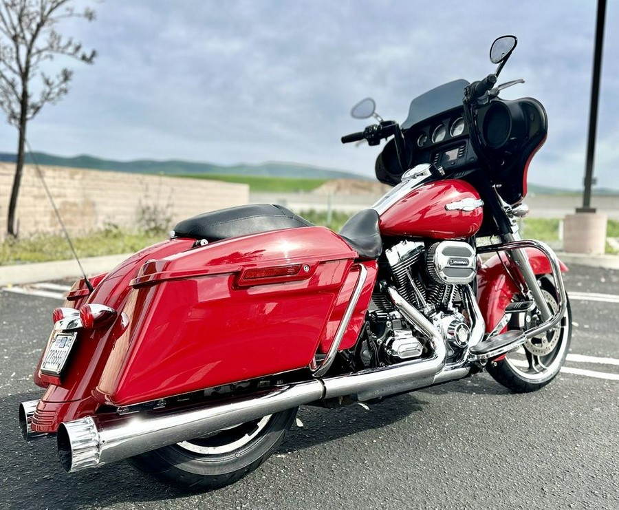 2014 Harley-Davidson® FLHX - Street Glide®