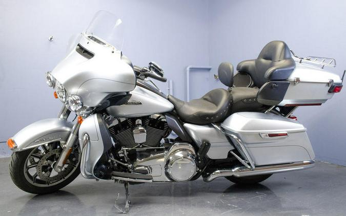 2015 Harley-Davidson® FLHTCUL - Electra Glide® Ultra Classic® Low