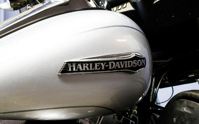 2015 Harley-Davidson® FLHTCUL - Electra Glide® Ultra Classic® Low