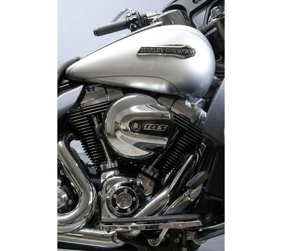 2015 Harley-Davidson® FLHTCUL - Electra Glide® Ultra Classic® Low