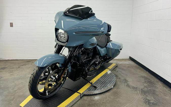 2024 Harley-Davidson Street Glide® SHARKSKIN BLUE