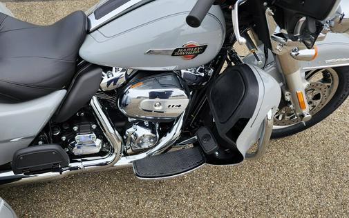 2024 Harley-Davidson® Tri Glide® Ultra FLHTCUTG