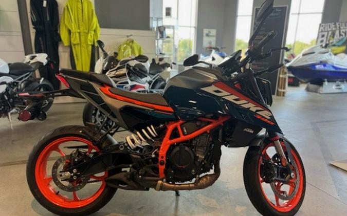 2024 KTM Duke 390