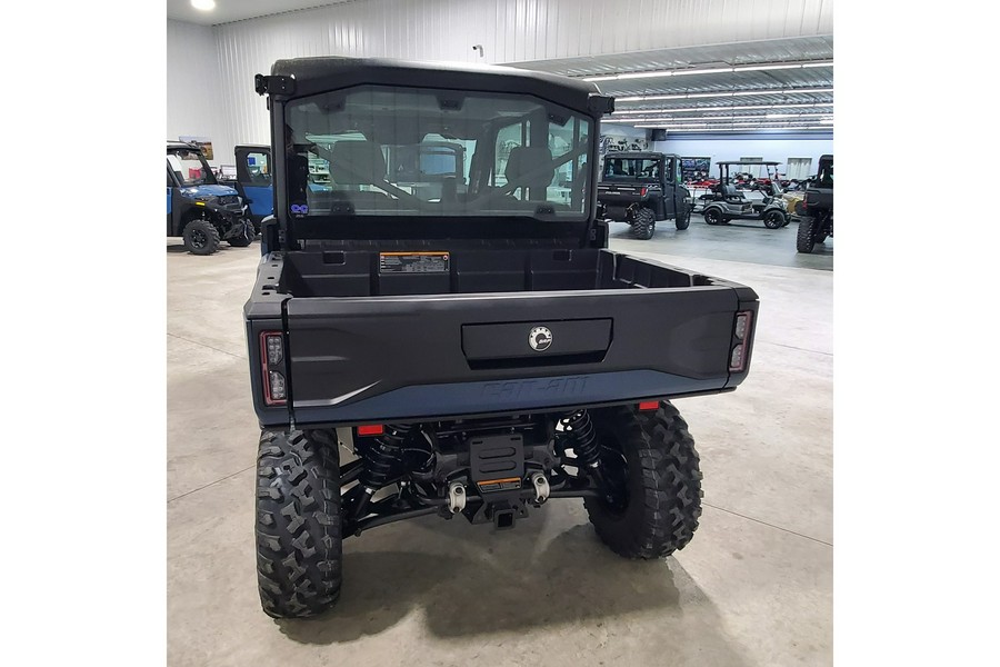 2026 Can-Am Defender MAX XT CAB HD11