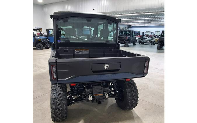 2026 Can-Am Defender MAX XT CAB HD11