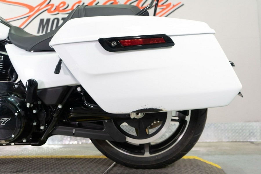 2024 Harley-Davidson Road Glide®