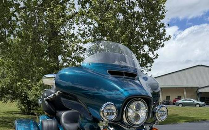 2020 Harley-Davidson® FLHTCUTG - Tri Glide® Ultra