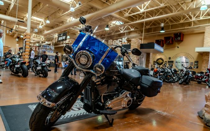 2026 Harley-Davidson Heritage Classic Cruiser FLHC