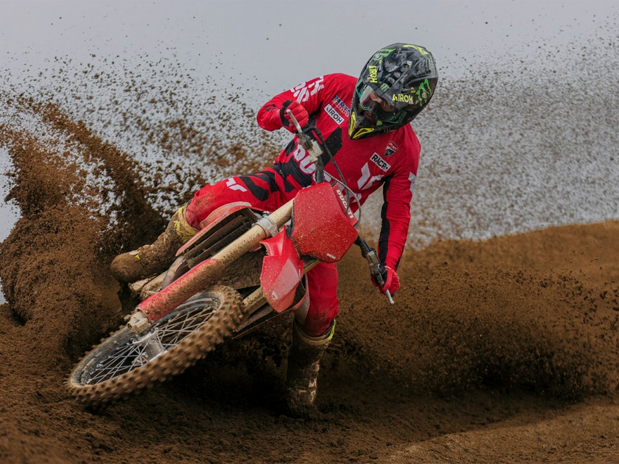2026 Ducati Desmo450 MX