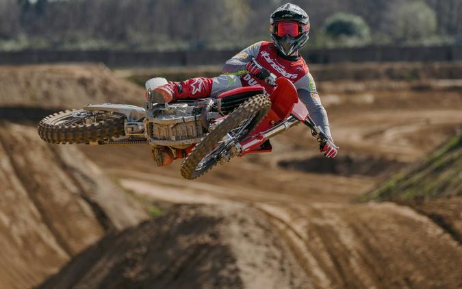 2026 Ducati Desmo450 MX